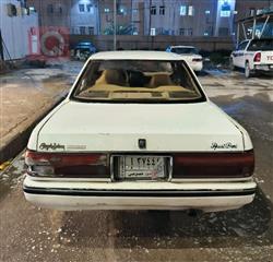 تويوتا كراون